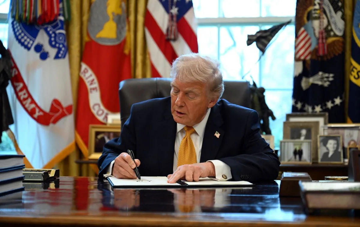 Стратегія США щодо Ірану 2026: від економічного тиску до військових операцій