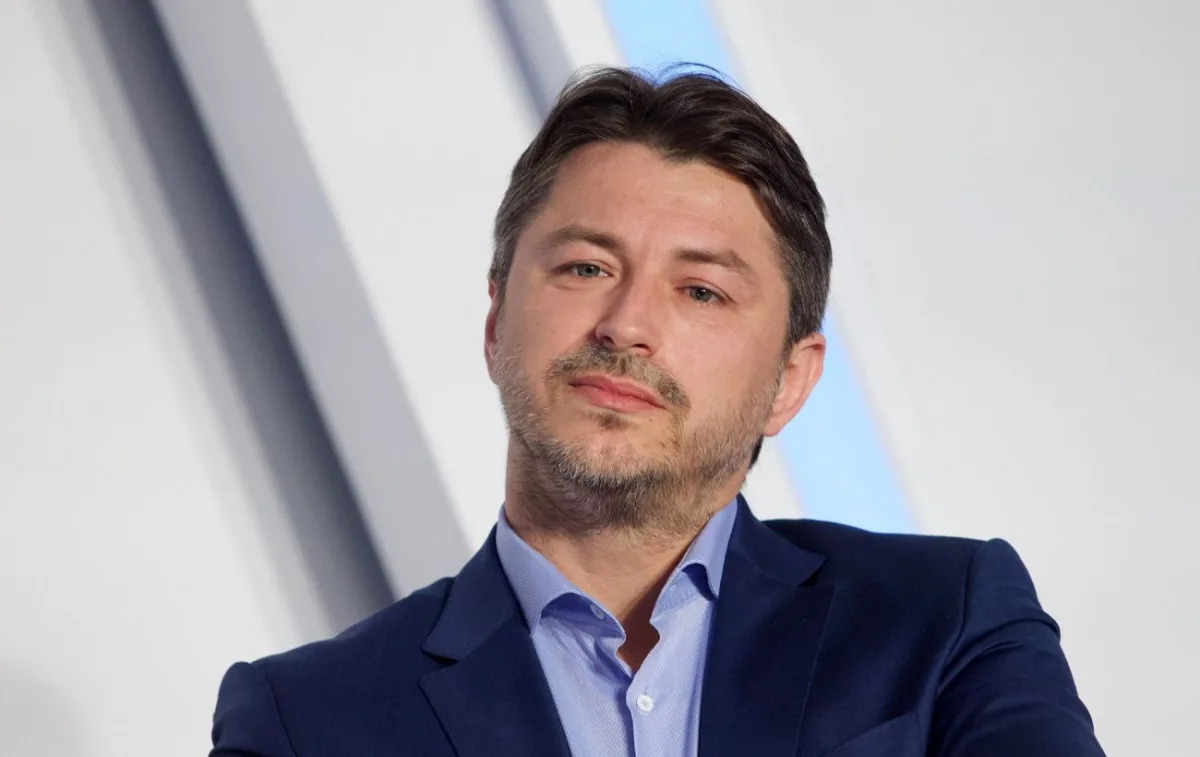 Тато — голова фан-клубу: як батьки показують любов через соціальні мережі