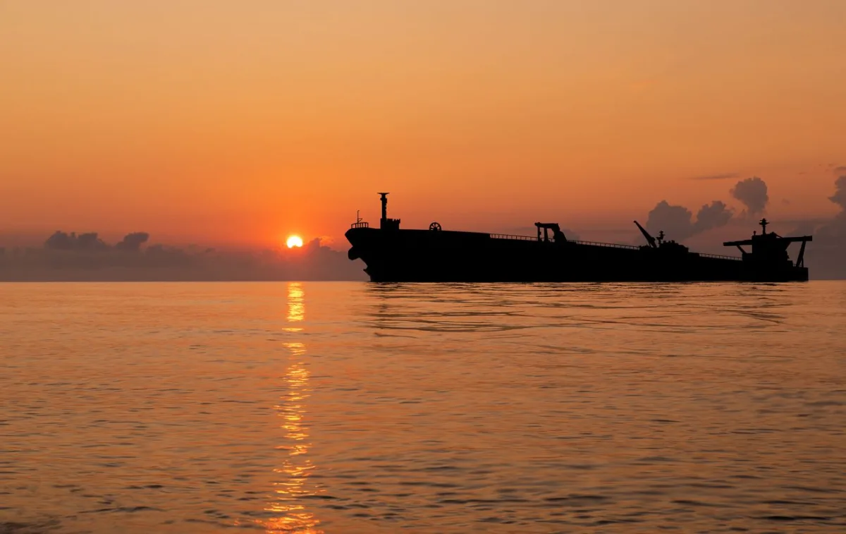 Атаки на танкери в Чорному морі: як захищають грецькі судна