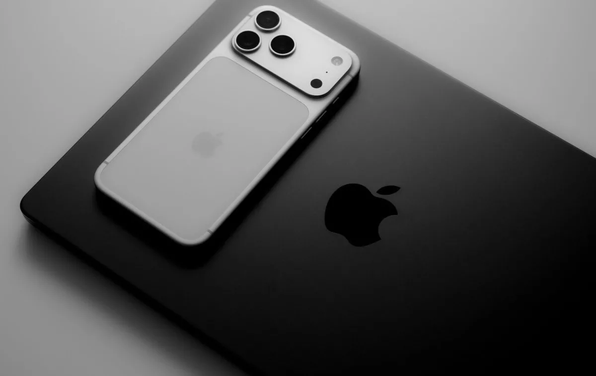 Кібератака розкрила ключові фішки iPhone 18 Pro: új сенсор та модеми