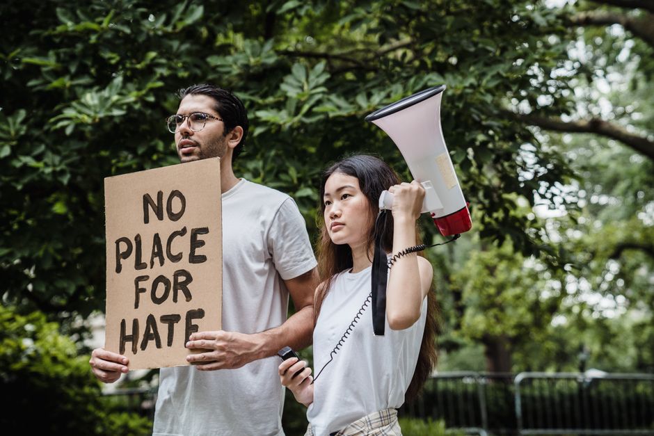 Антисемітизм: що це таке та як його подолати